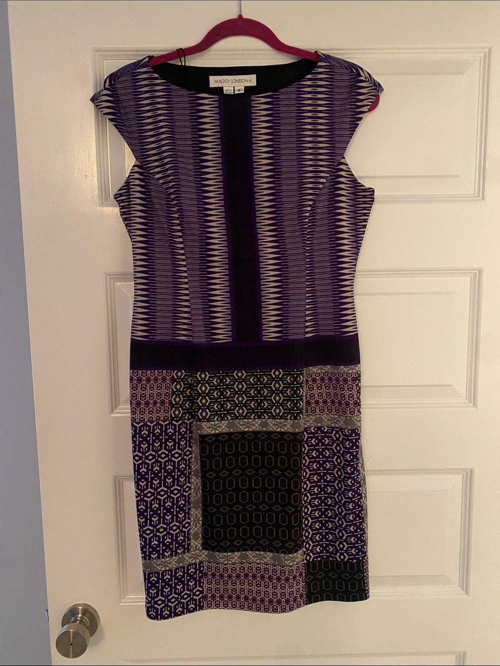 Maggy London Purple and Black Patterned Cap-Sleeve Sheath Dress